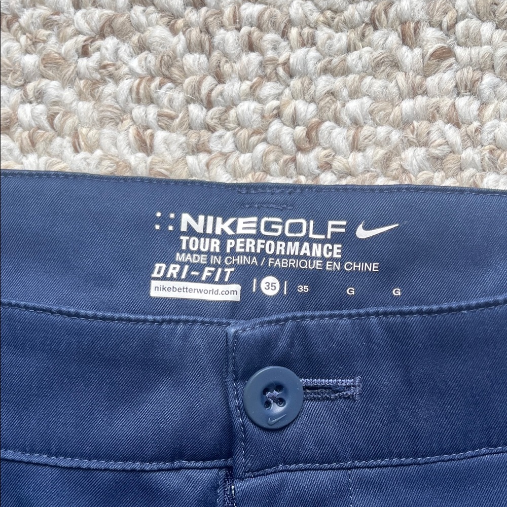 Nike Men's Navy Flat Front Golf Shorts - Picture 2 of 2
